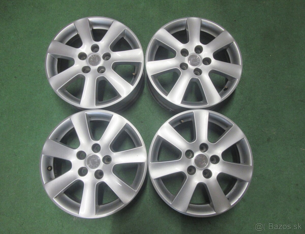 R16 hliníkové disky BORBET rozteč 5x112 ET50 škoda octavia