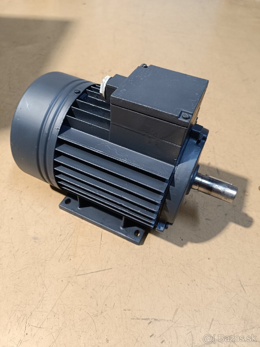1,5kw/1400ot.min pätkovy na predaj zanovny