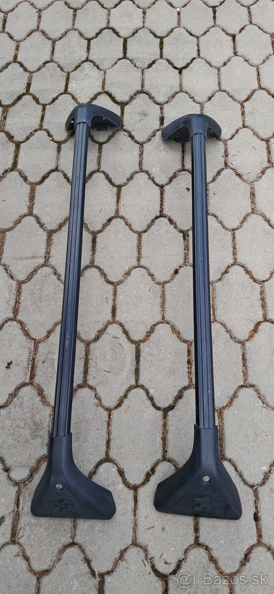 Strešný nosič Peugeot 3008