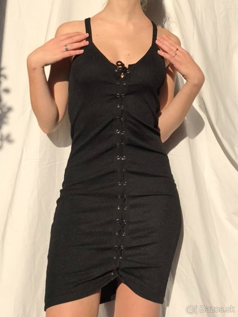 Šnurovacie šaty Zara