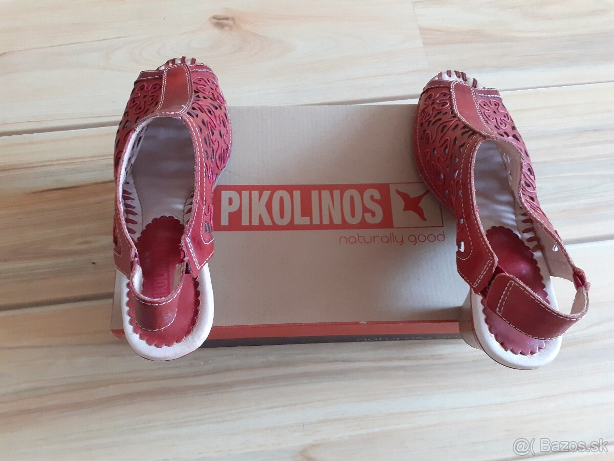 Predam sandale Pikolinos