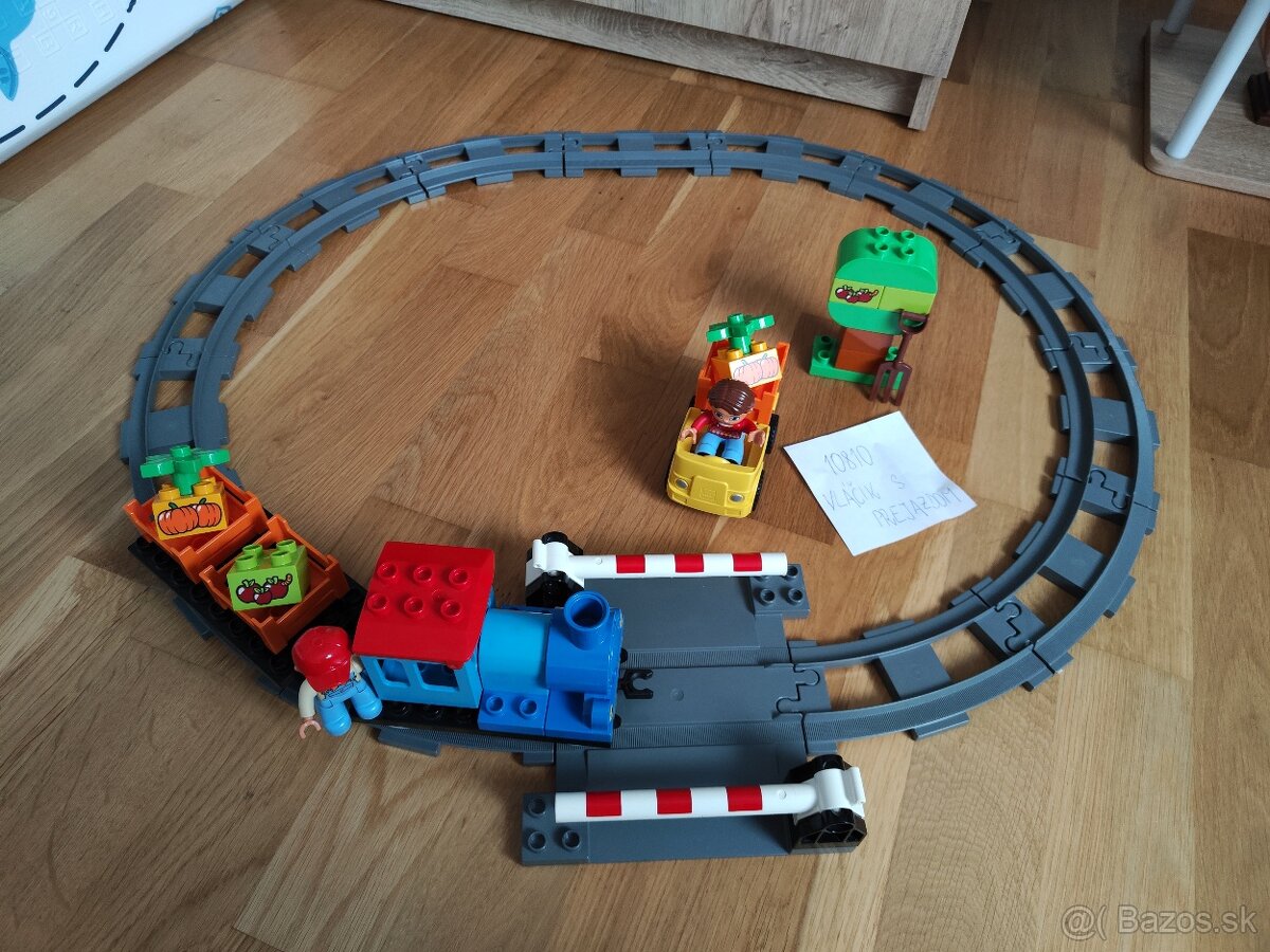 Lego Duplo 10810 - Vláčik s prejazdom