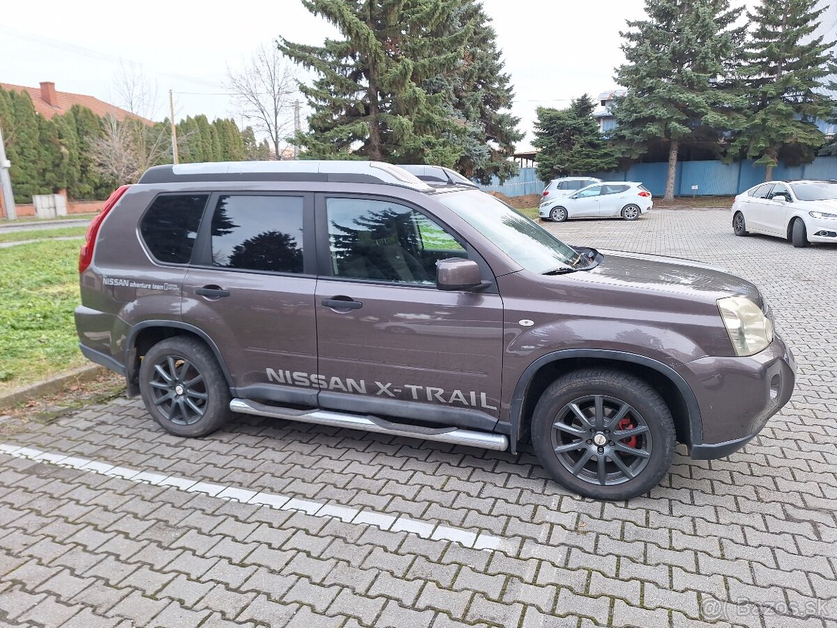 Nissan X-Trail T31 2,5 benzín