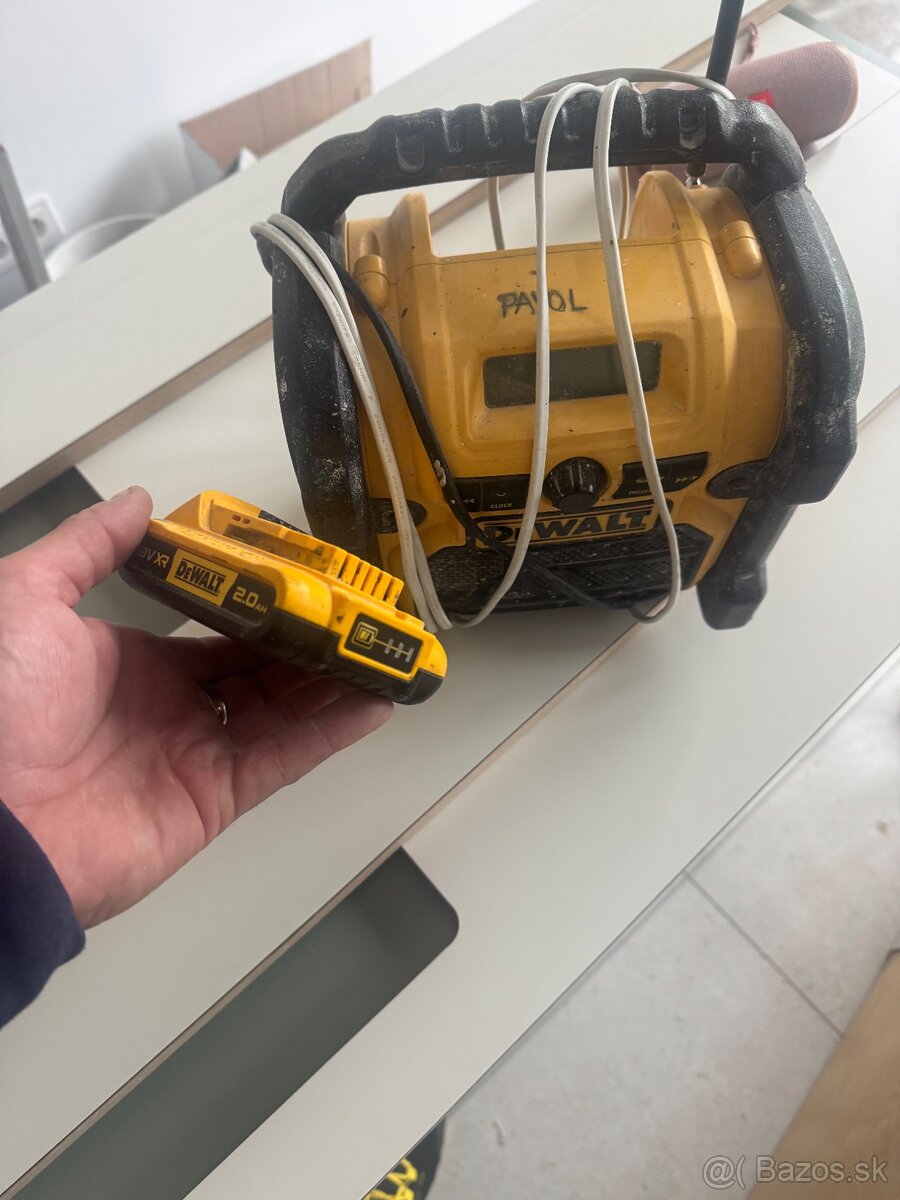Radio Dewalt