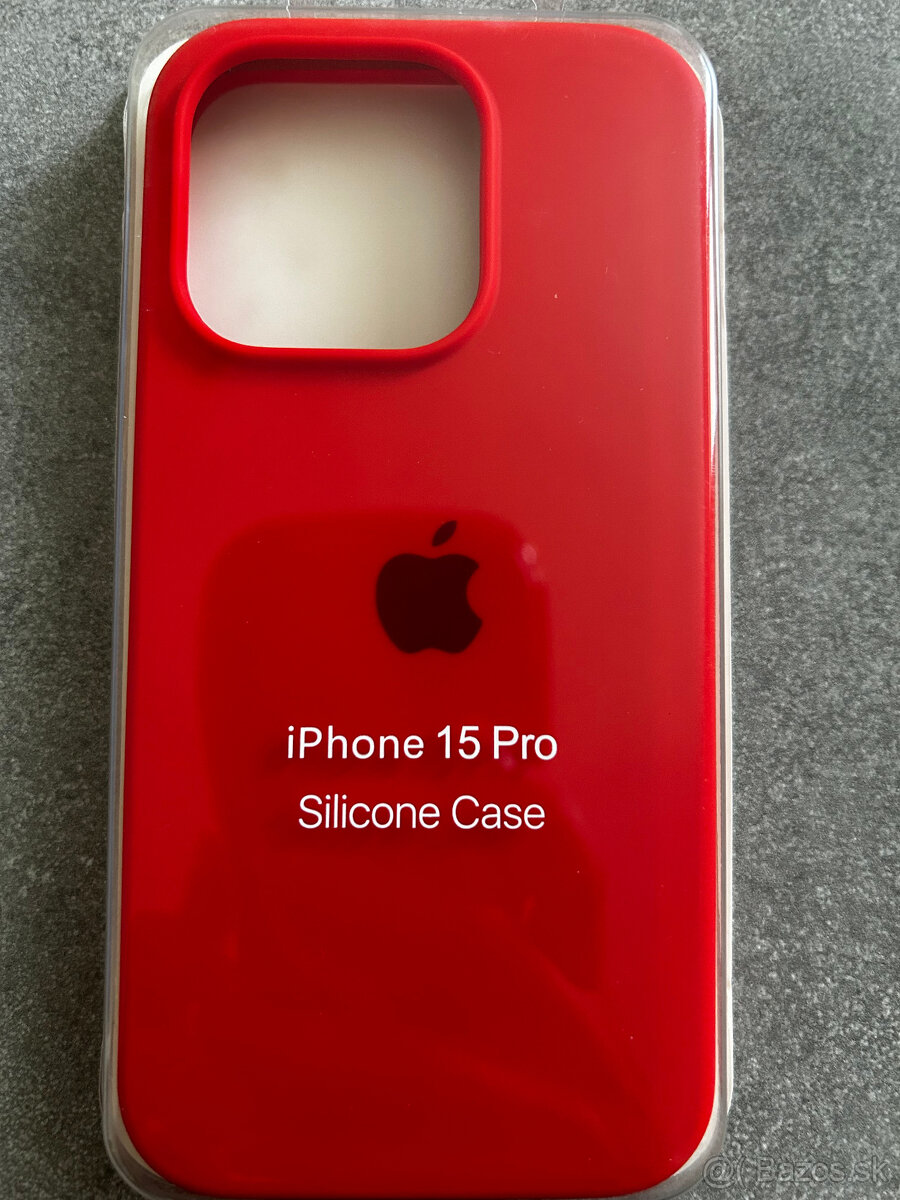 iPhone 15 PRO červený kryt silikonovy a vnútro semiš