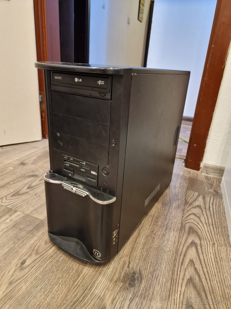 PC i7-870 6GB RAM funkčný na diely