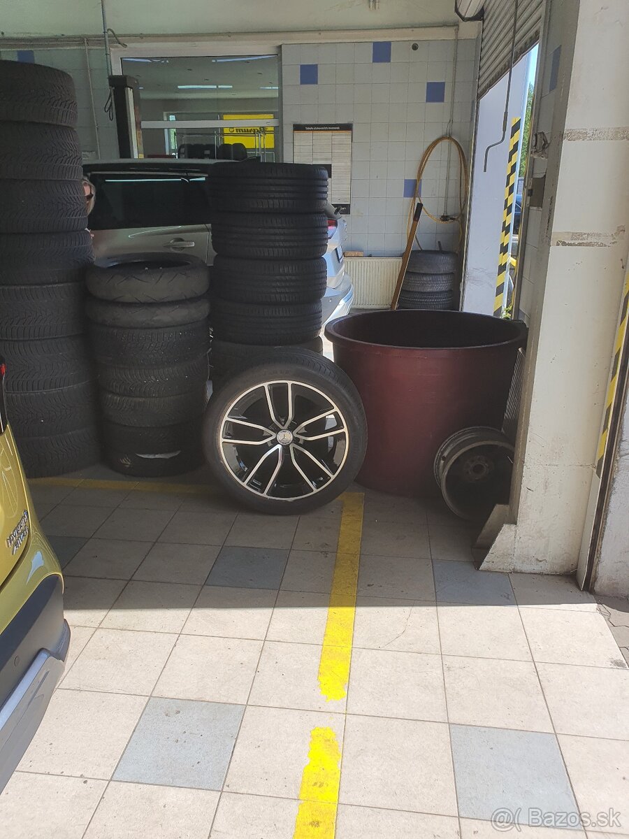 Mercedes 22 kolesa GLE nové