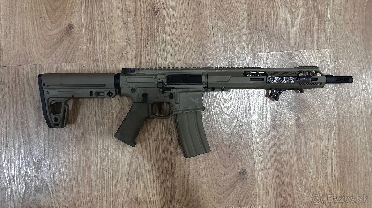 AR-15