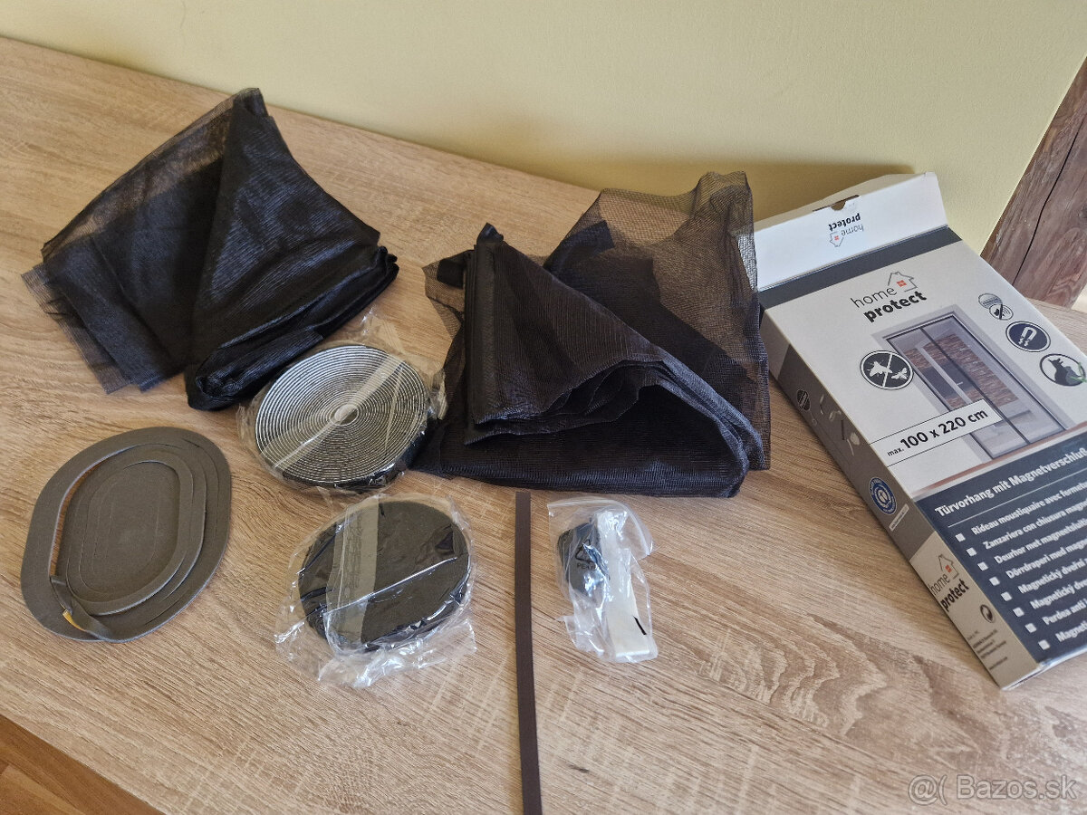 Sieťka proti hmyzu s magnetickým rámom dverný Home Protect