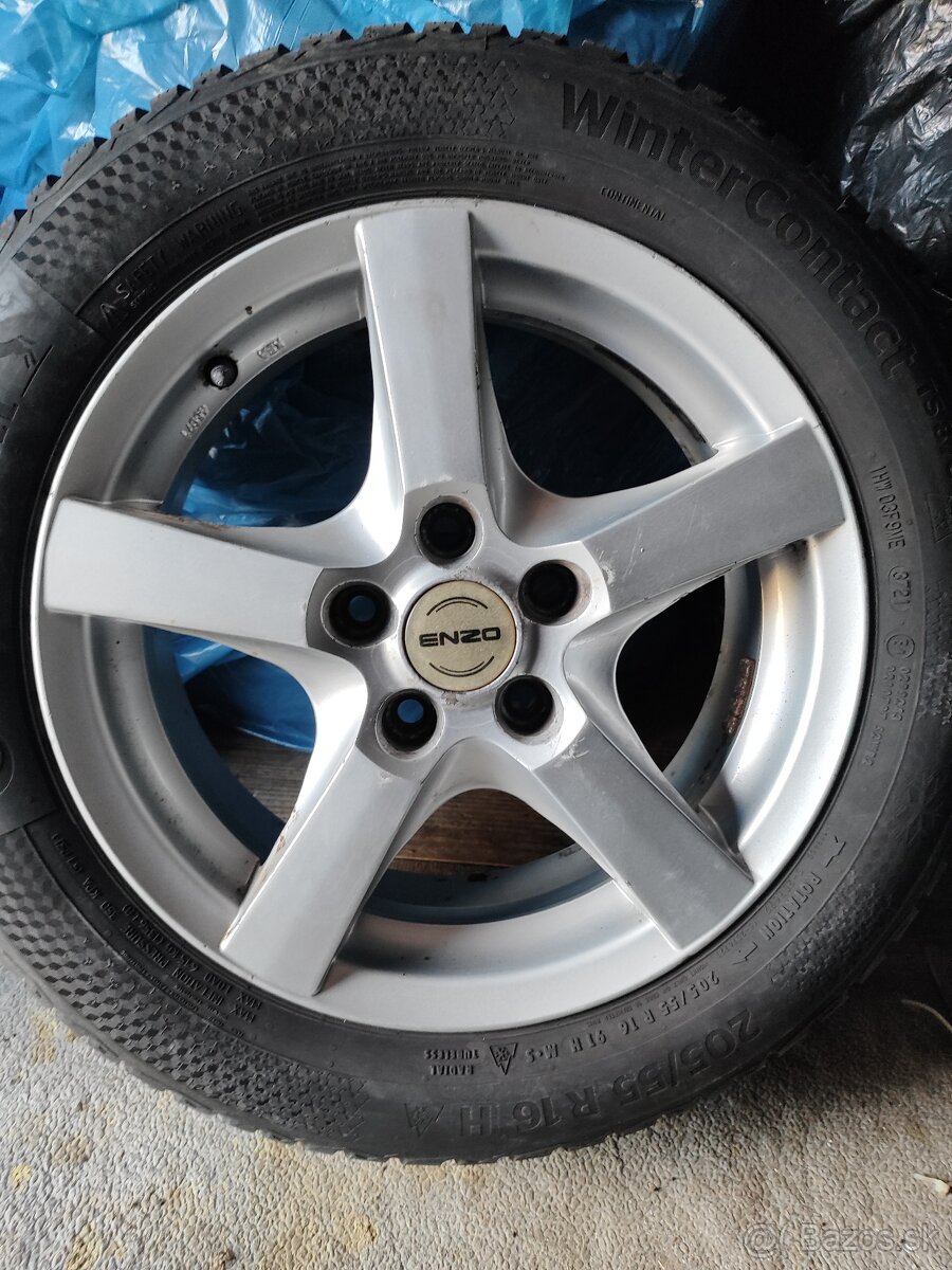 Zimné pneumatiky Continental 205/55 R16