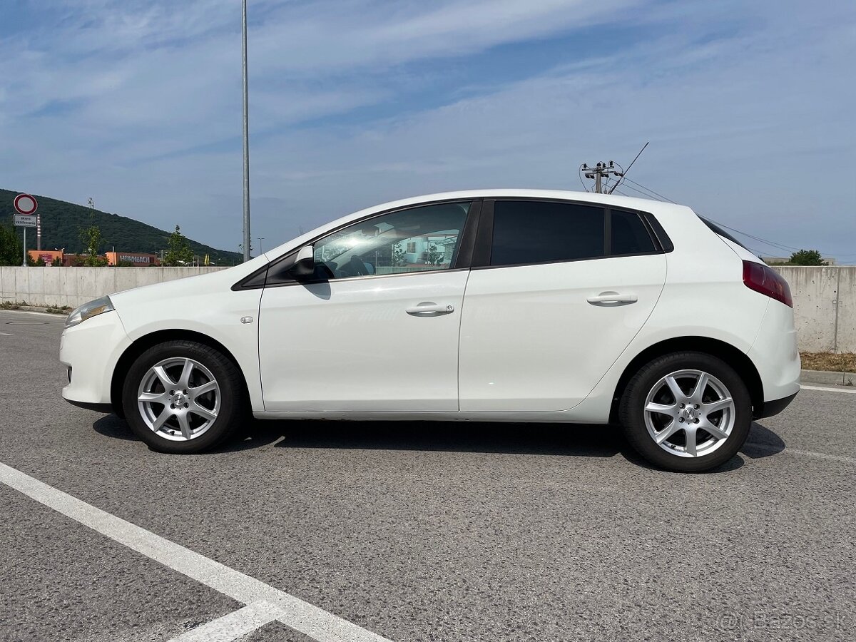 Predam Fiat Bravo 1.6 JTD, r.v. 2009