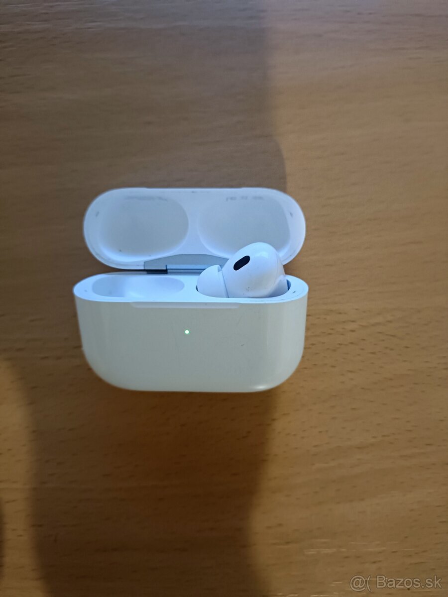 Apple Airpods Pro 2.puzdro+pravé slúchadlo