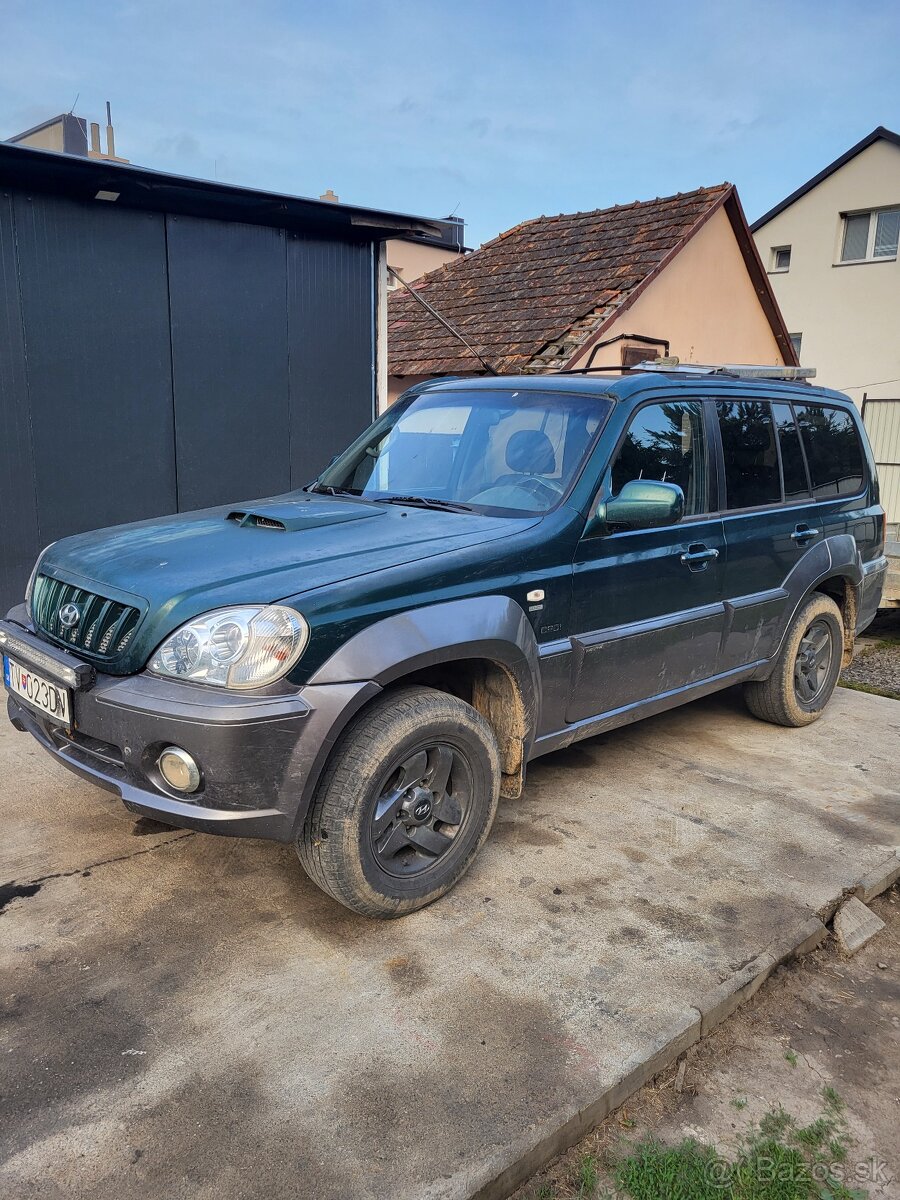 Predam terenne 4x4 Terracan 2.9 crdi 110Kw