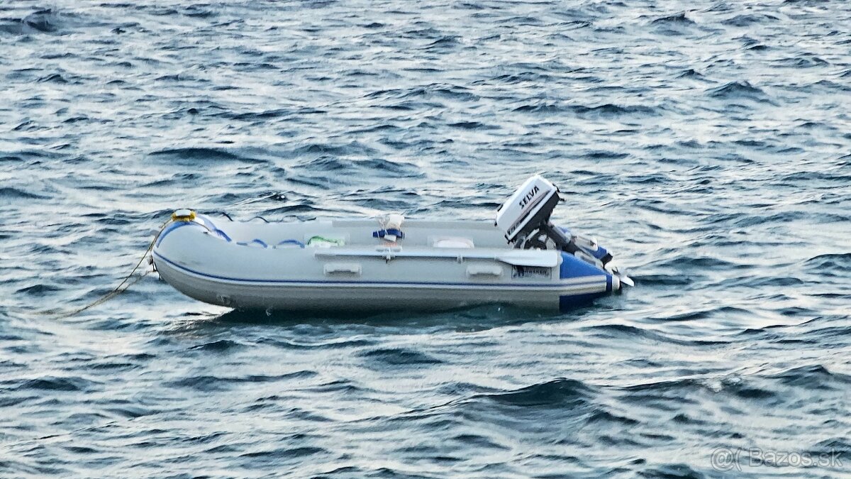 Motorový čln