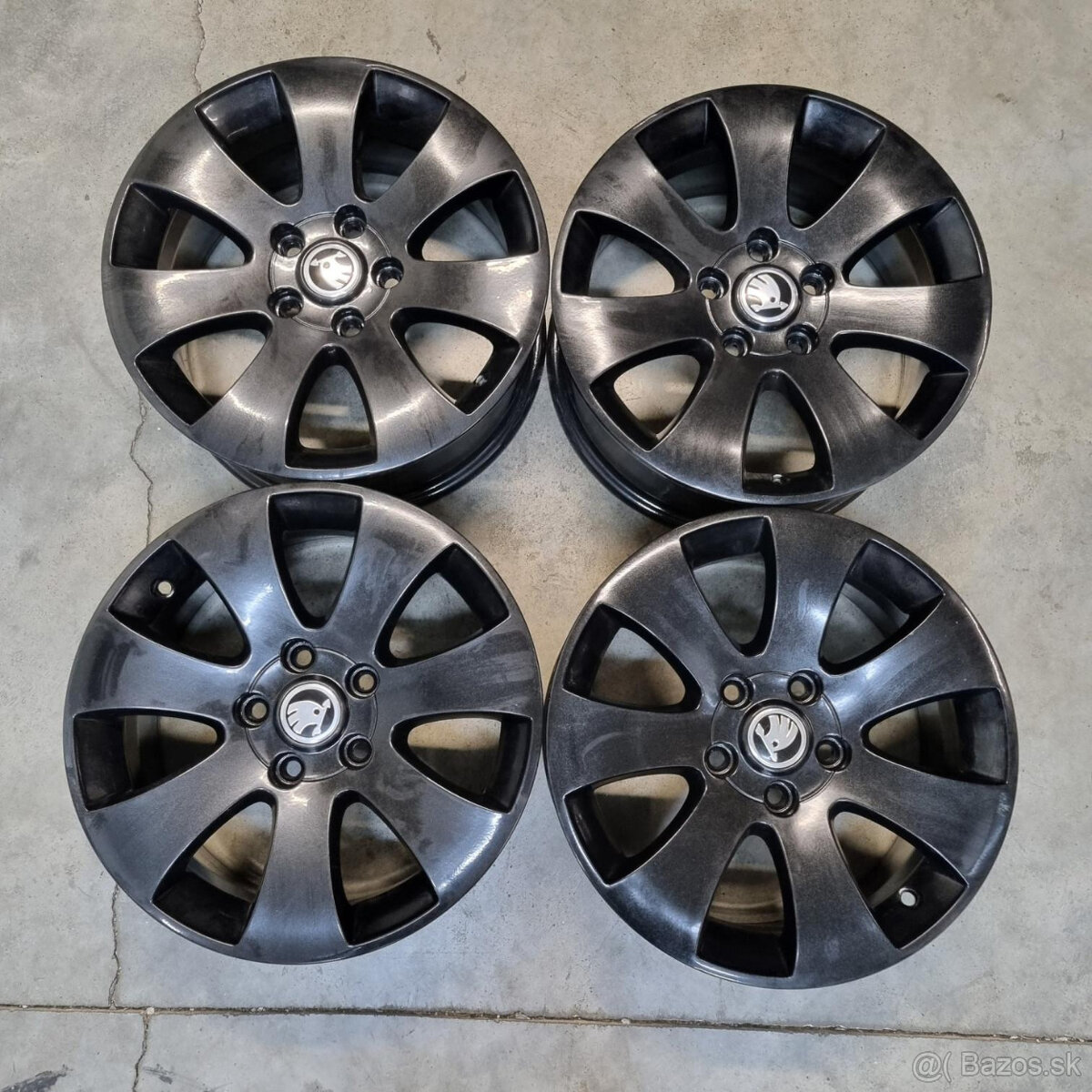 Hliníkové Škoda disky 5x112 R16 7J ET45