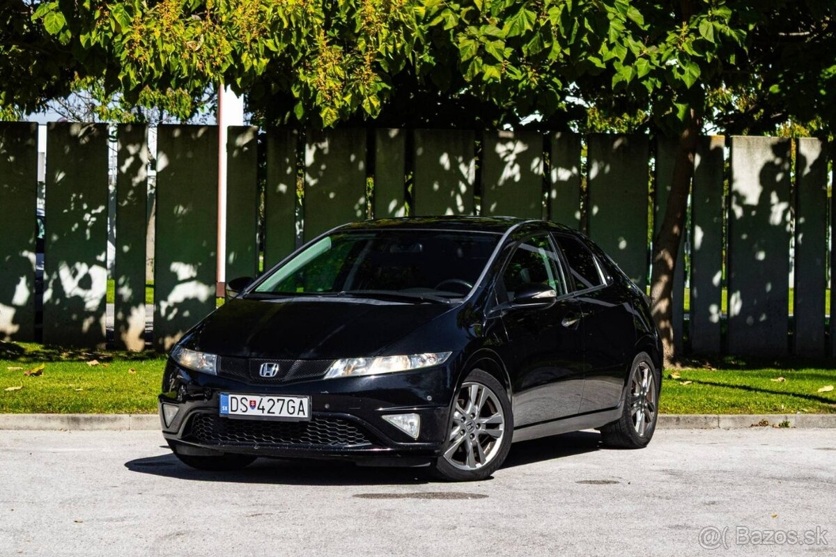 Honda Civic 1.8 VTEC GT