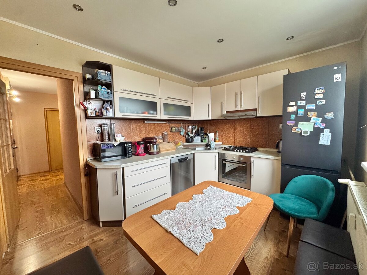 3 izbový zrekonštruovaný byt na Sídlisku Sever, Trebišov