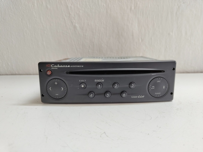 autorádio renault laguna 8200063200 30€