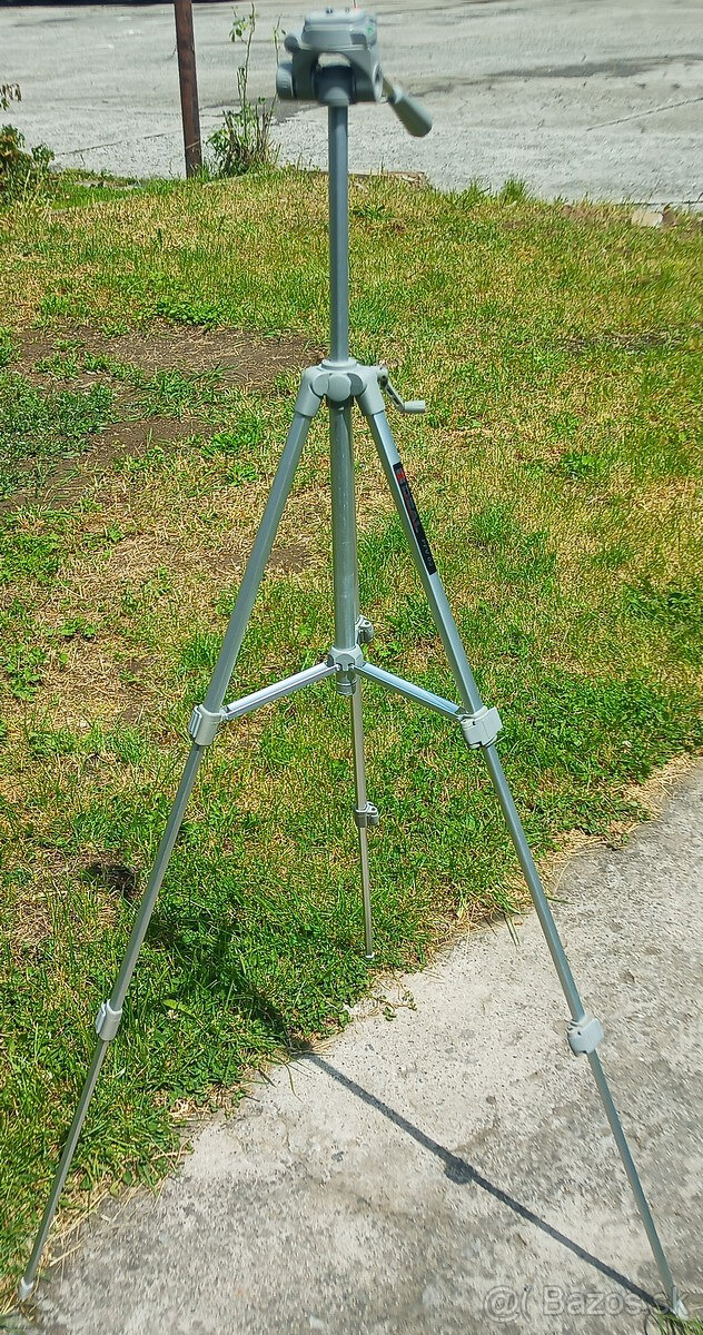 Trojnohý hliníkový statív Ideal PFV 03