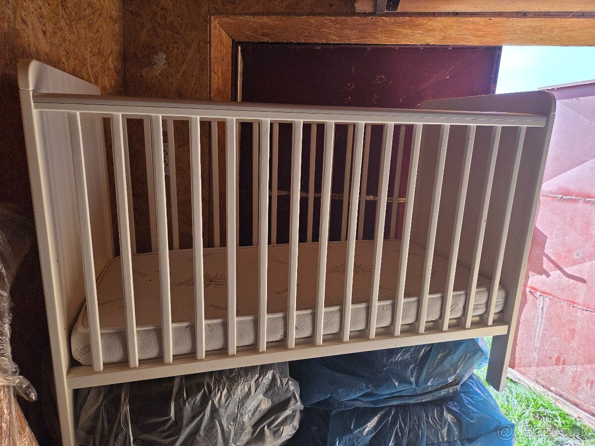 Detská postieľka + madrac