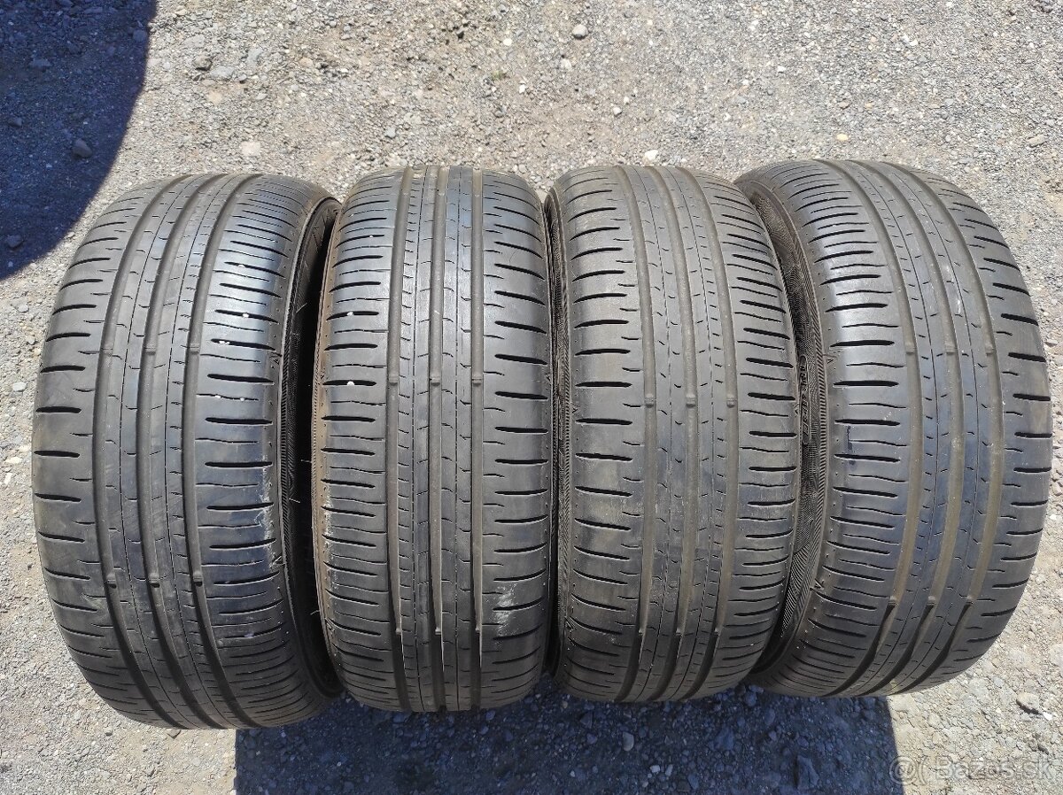 Letné pneu 205/55 R16 Falken