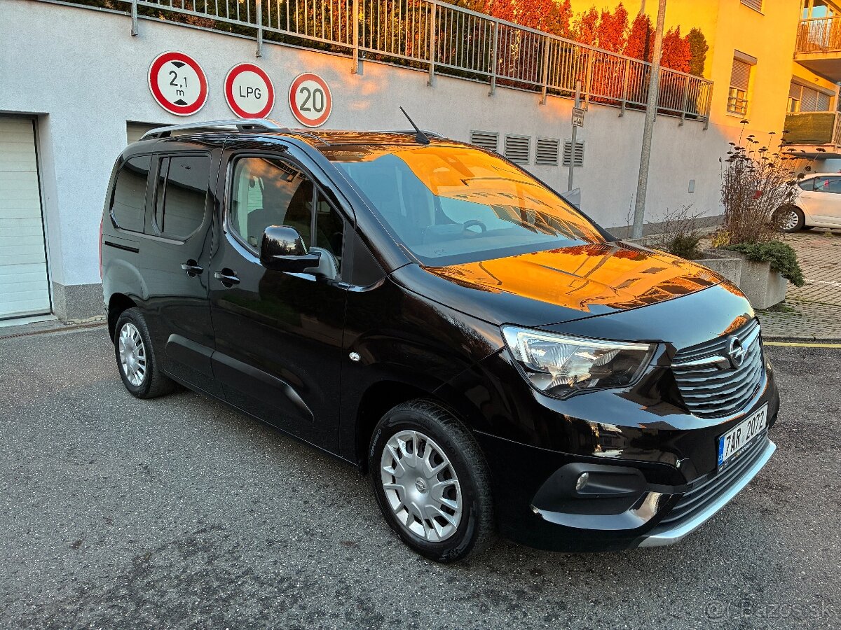 Opel Combo Life 1.2 Turbo 81KW r.v. 2019 ČR původ