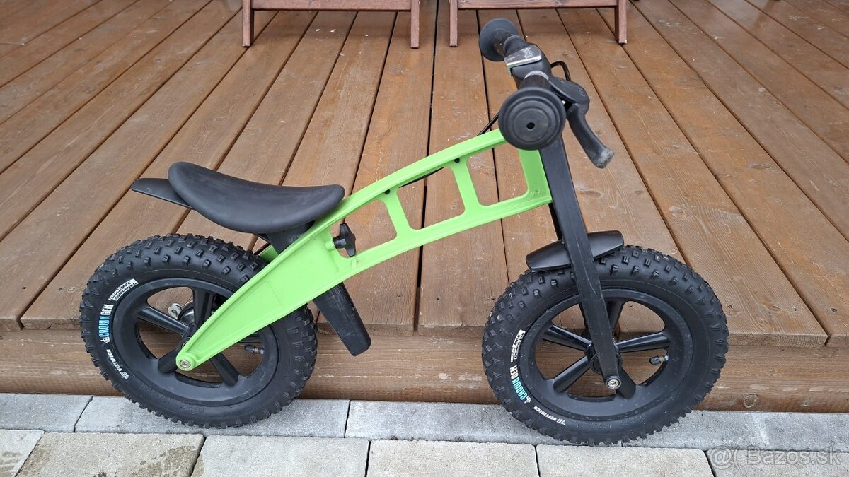 Odrazadlo First Bike Fat Green