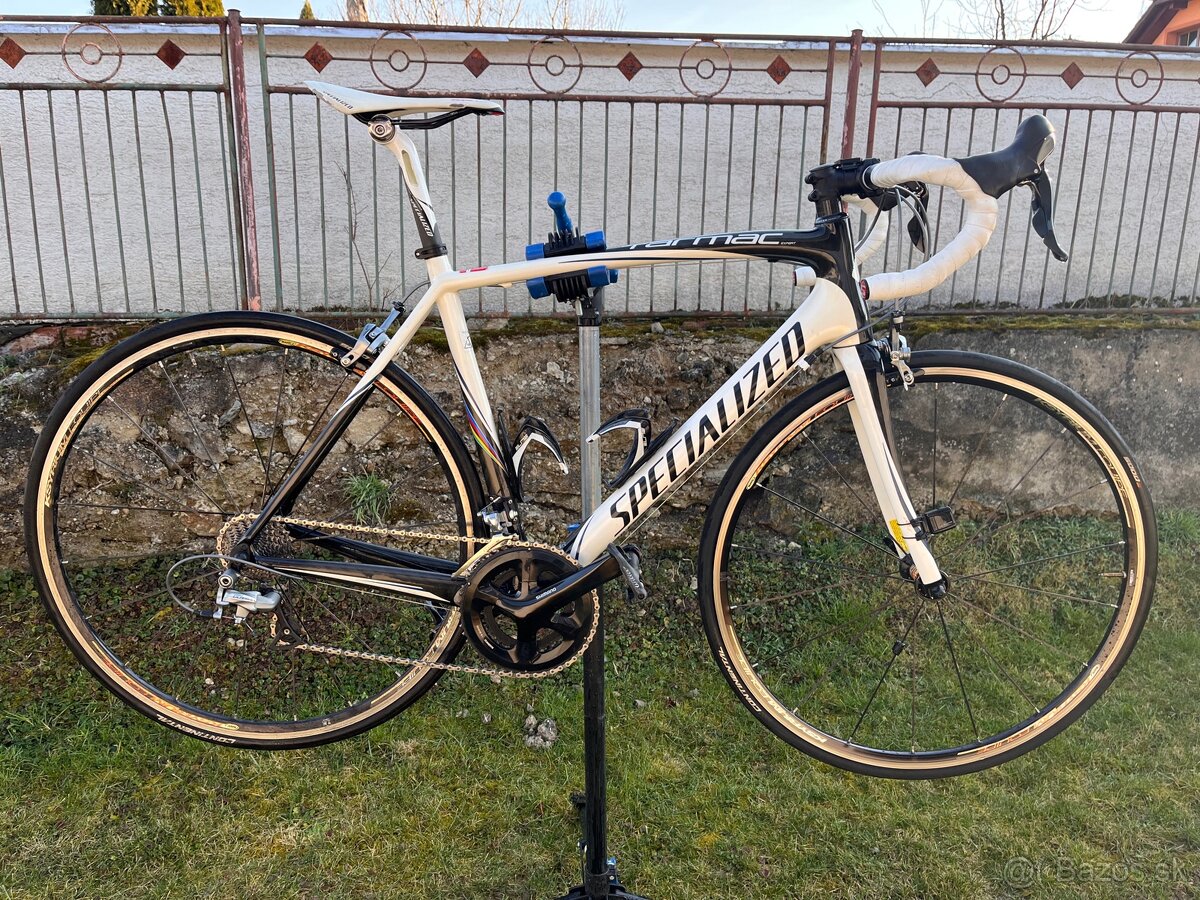 Cestný bicykel specialized