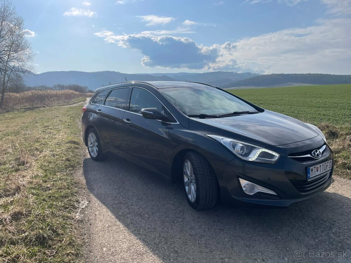 HYUNDAI I40 COMBI 1.7crdi 100kw