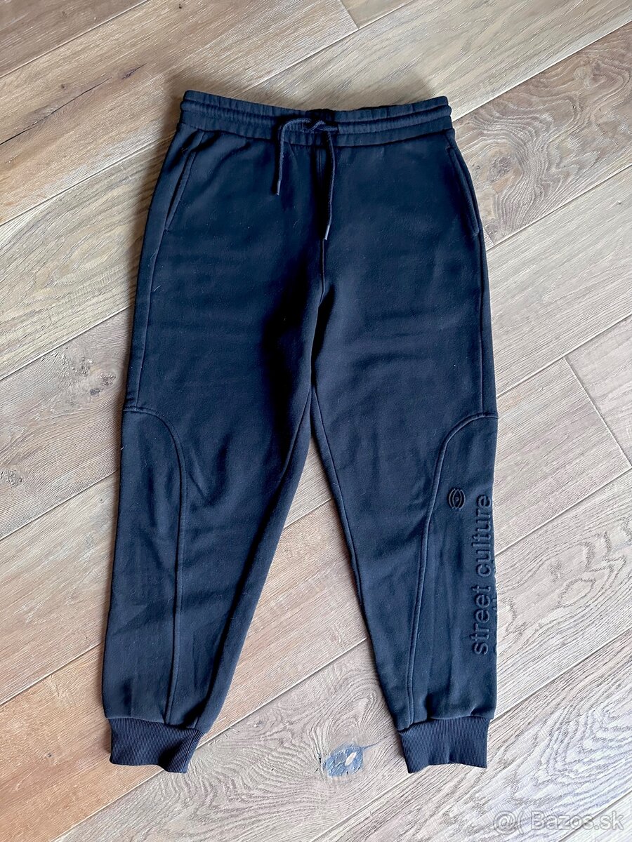 Tepláky regular fit, S, CROPP
