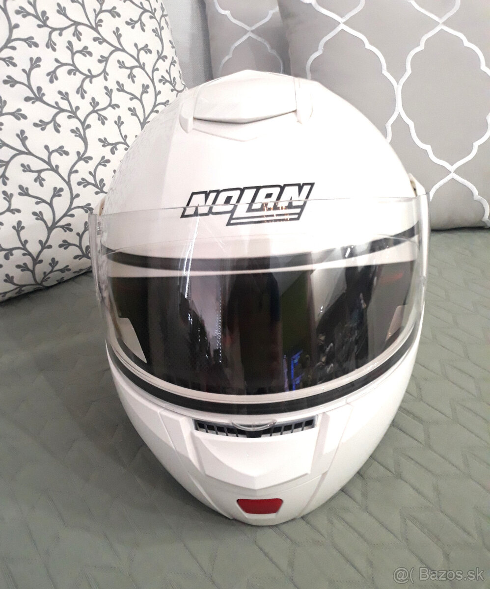 Predám dámsku motorkásrsku prilbu Nolan "S"