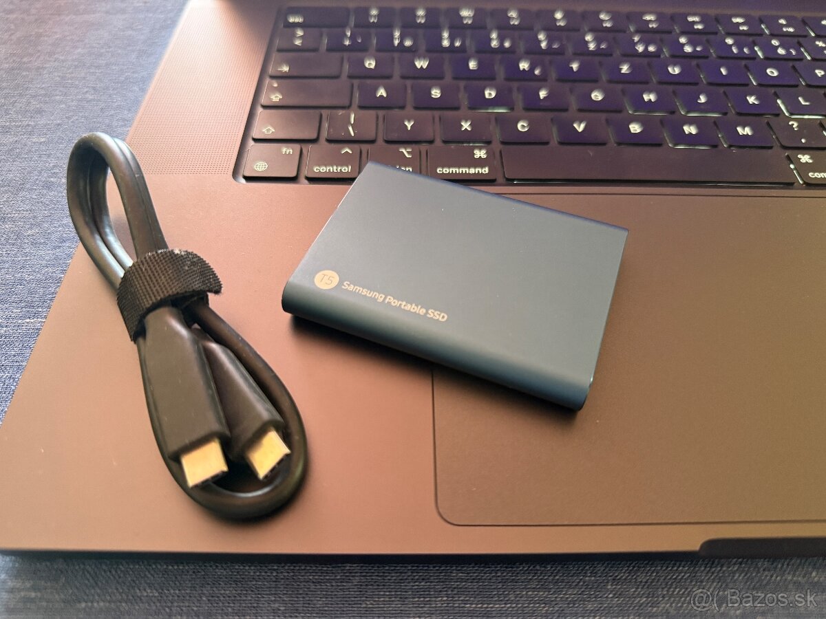 SAMSUNG T5 250GB SSD
