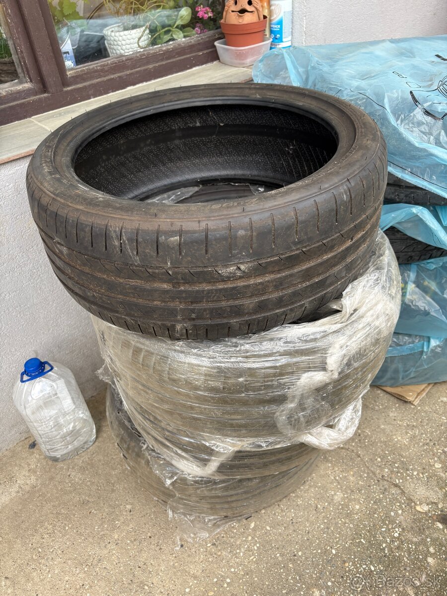 Letné pneu 225/40 r18