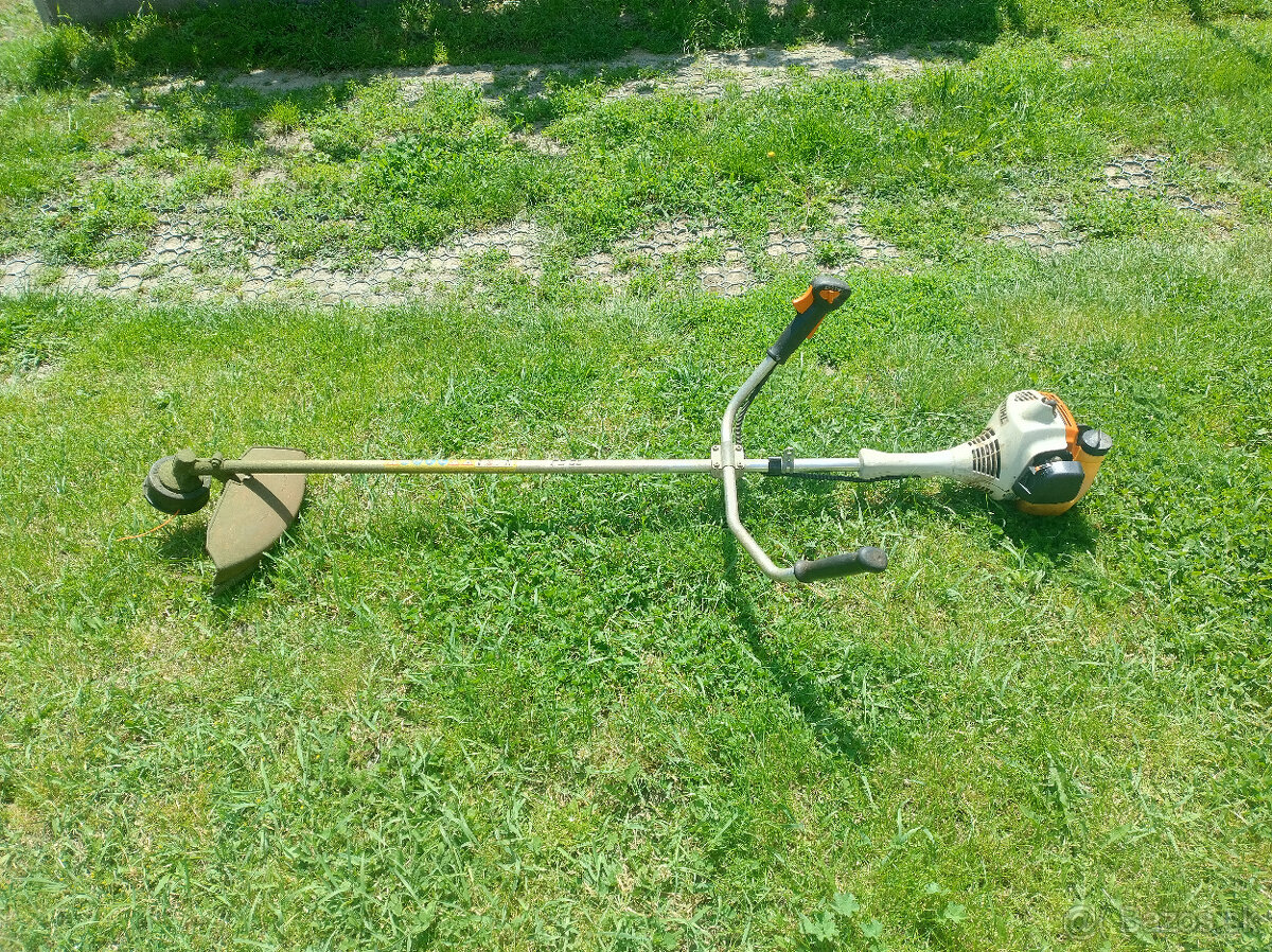 Benzinovy krovinorez Stihl FS55