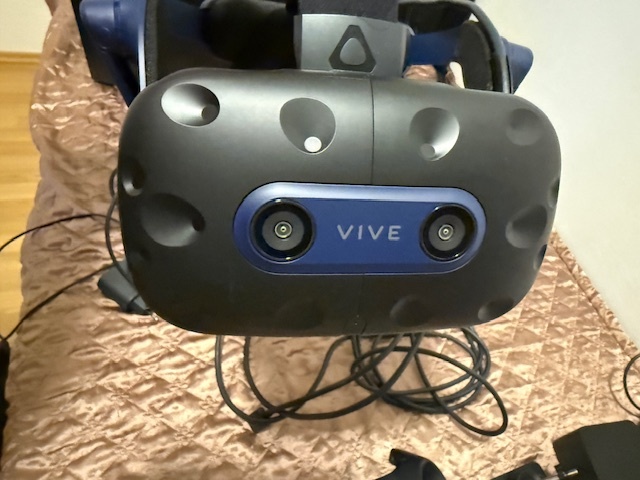HTC Vive Pro 2 + VR HRY