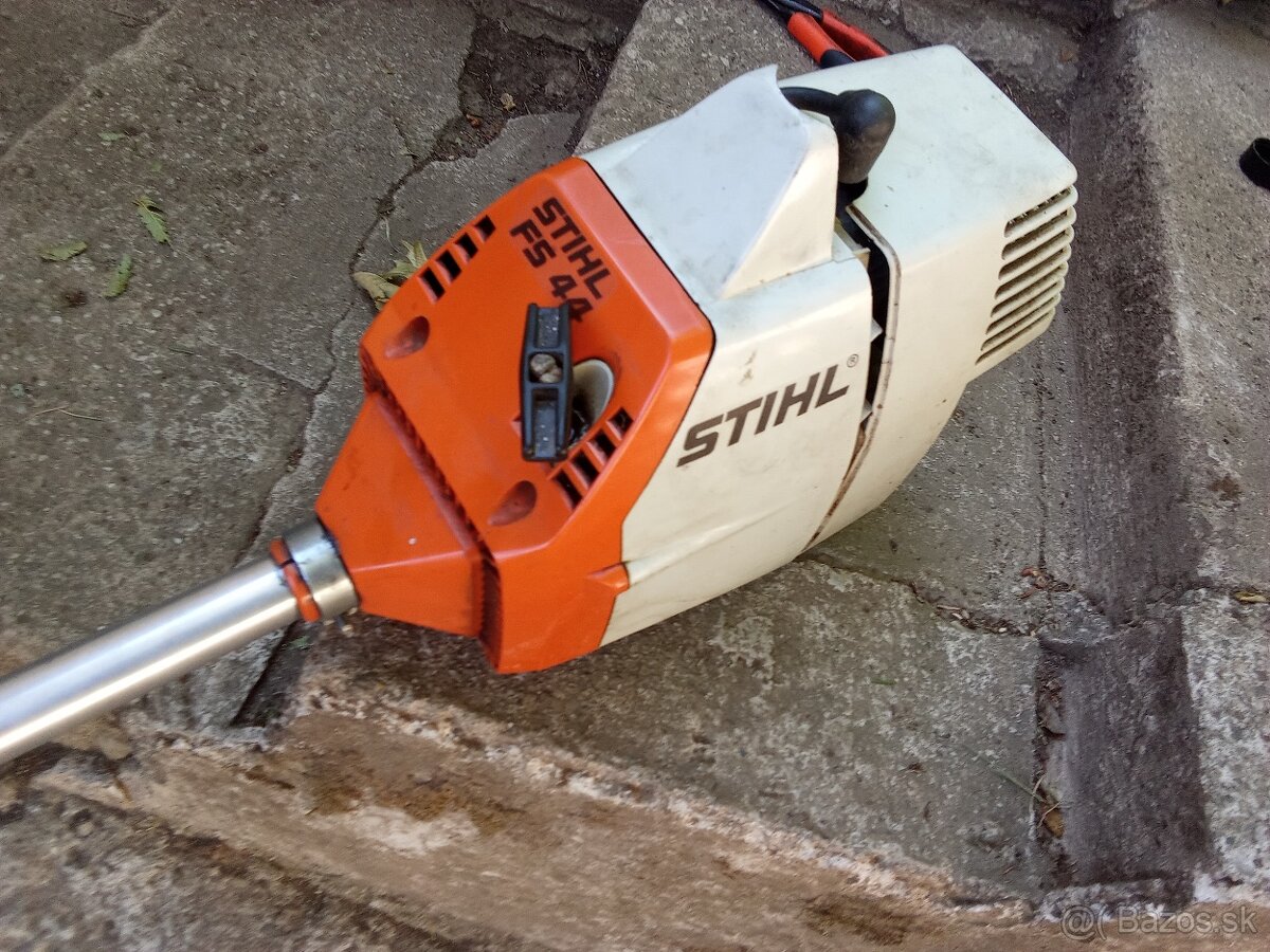 Krovinorez STIHL FS 44