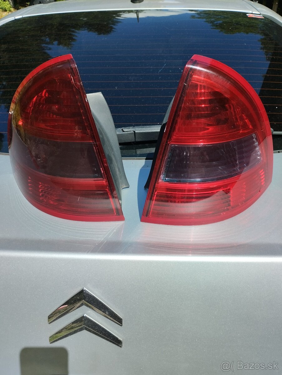 Citroen C5 II - Zadné svetlá