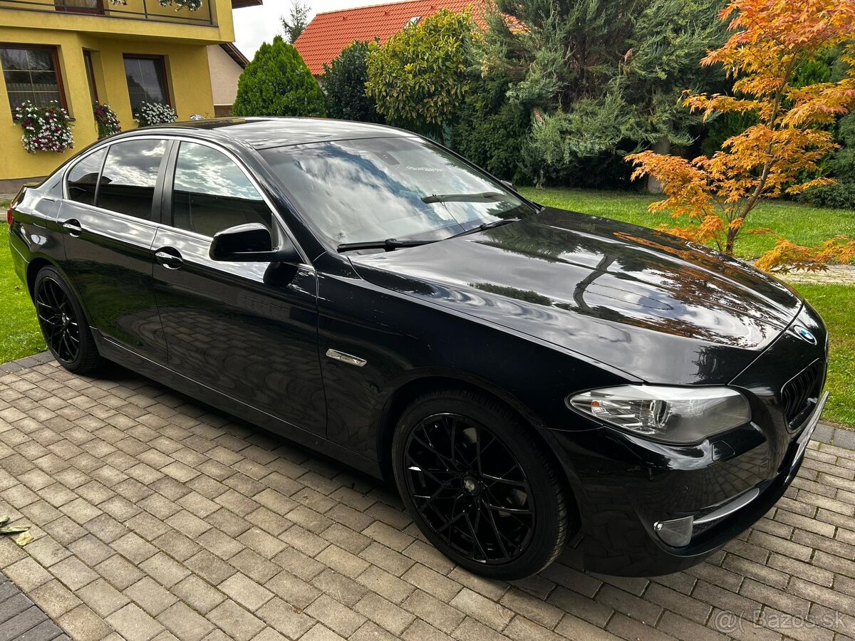 BMW 523i F10 2010