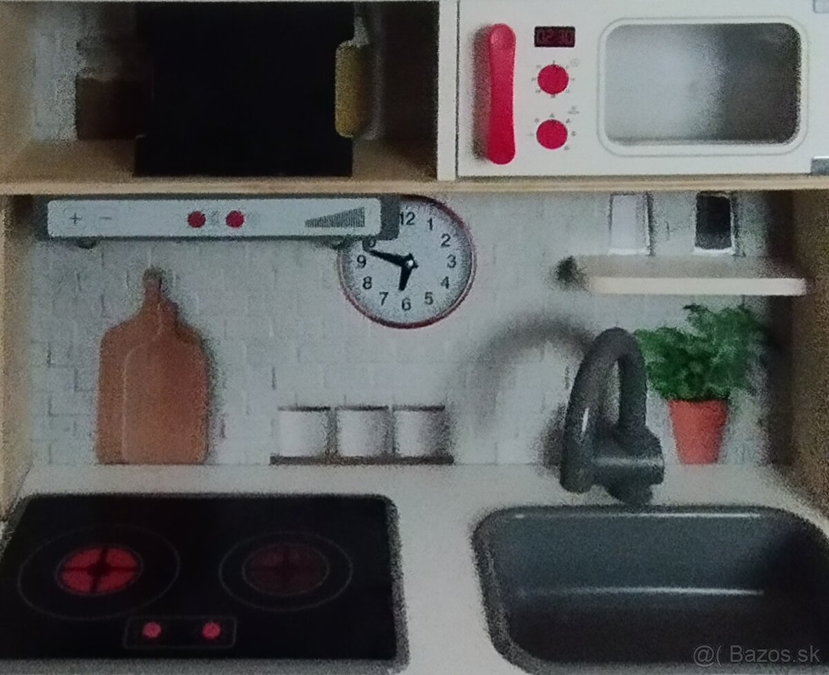 Drevená kuchynka + drevený domcek