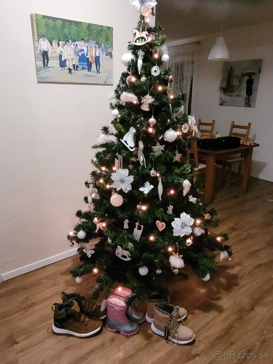 Vianočný stromček na predaj