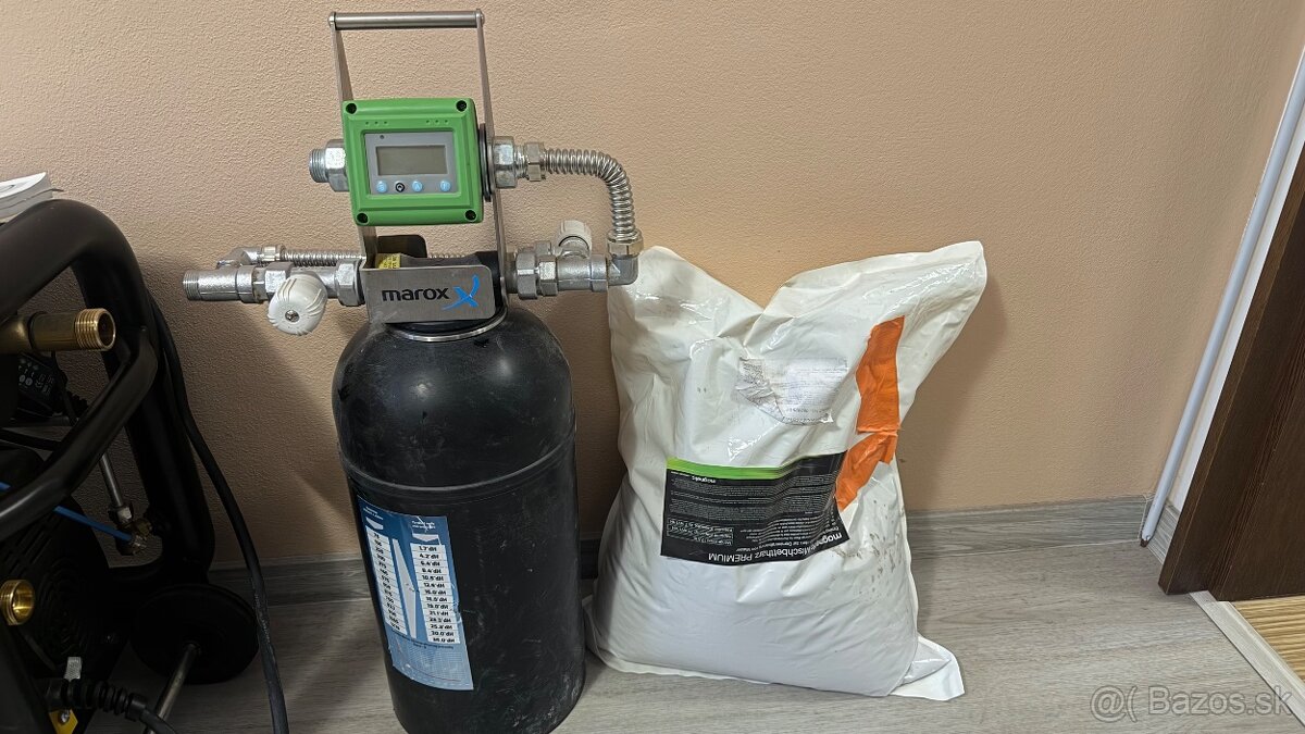 Predám demineralizačnú jednotku Demi-9 – vo veľmi dobrom sta