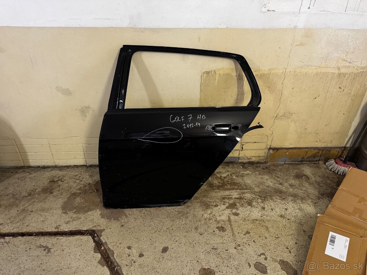 VW golf vii 7 HB 2012- ľavé zadné dvere