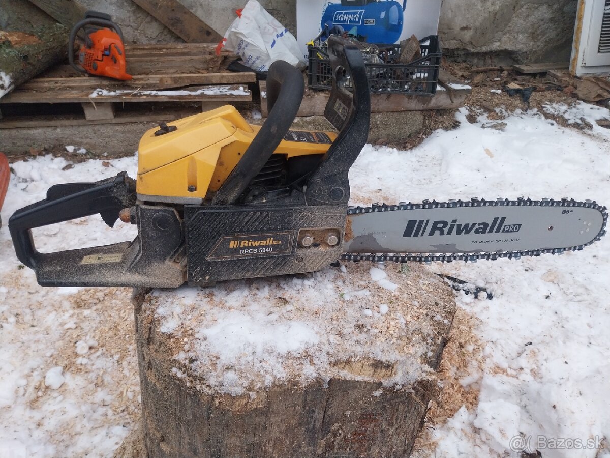 Predám motorovú pílu Riwall 50 40