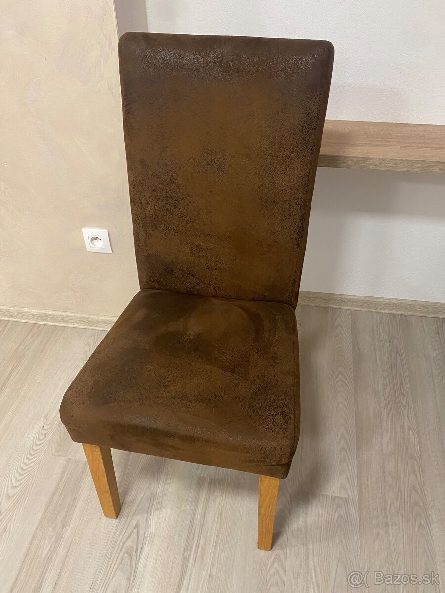 Jedálenské stoličky – 6 kusov