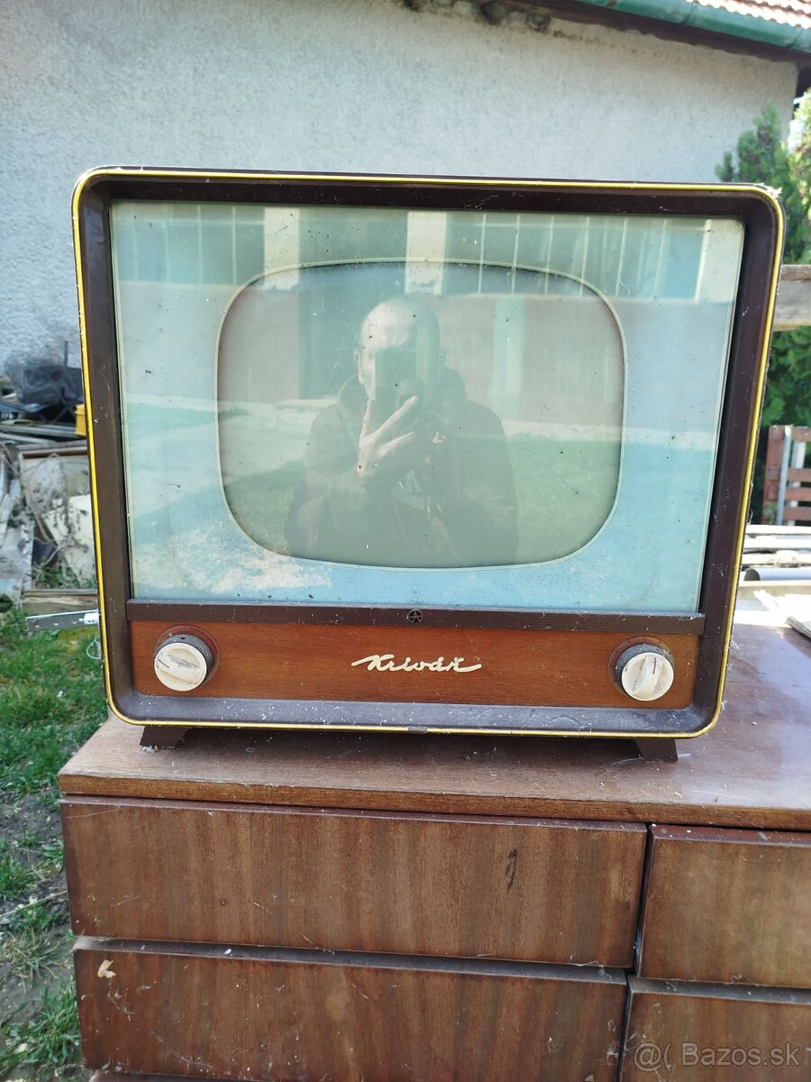 Televízor Tesla Kriváň