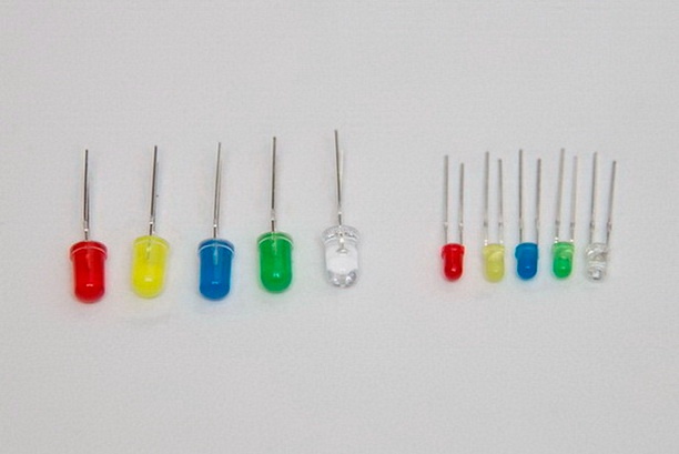 LED diody 5mm a 3mm