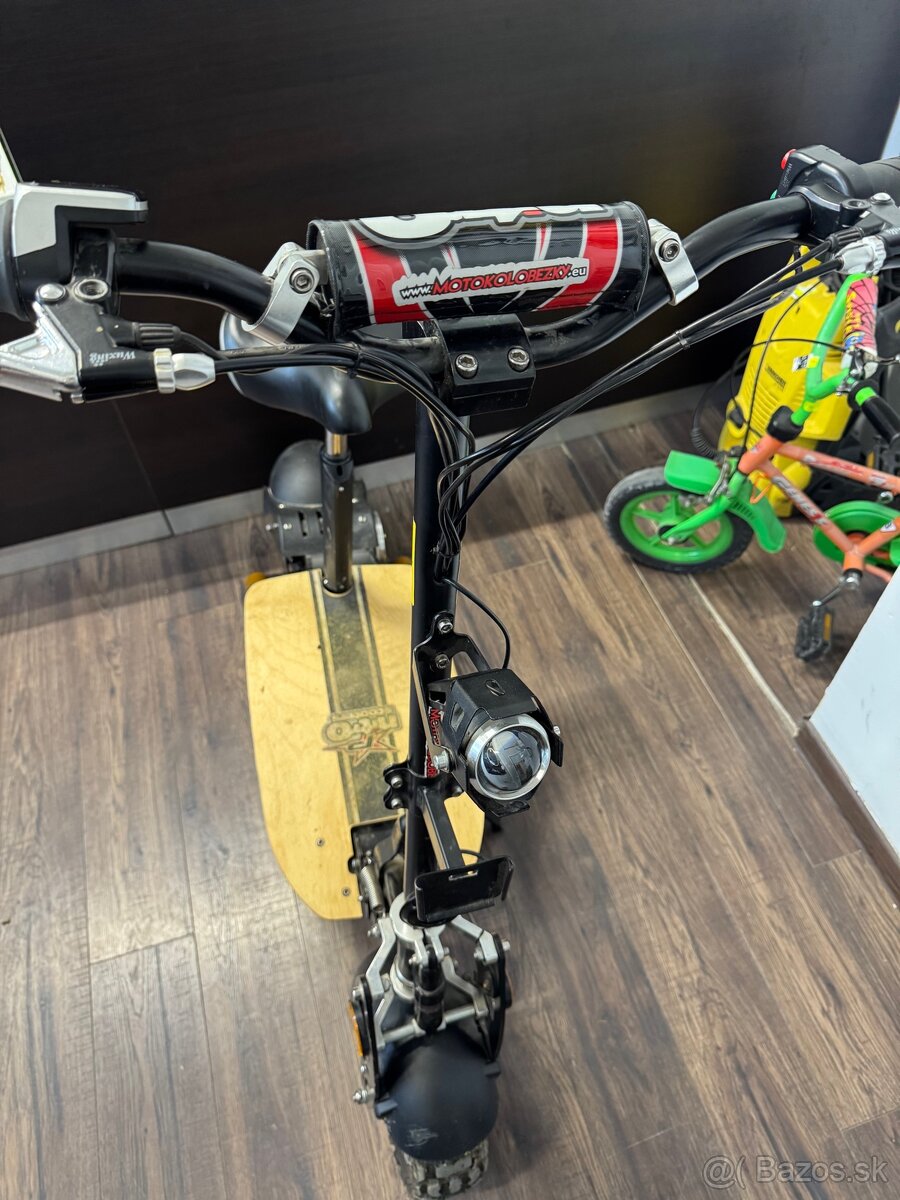 NITRO CRUISER 2000 Gold