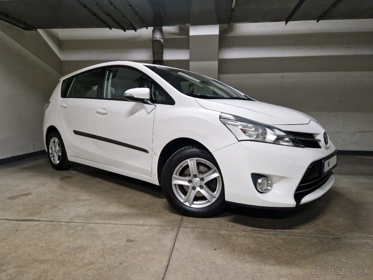 Toyota Verso Benzín 1,8 108kW