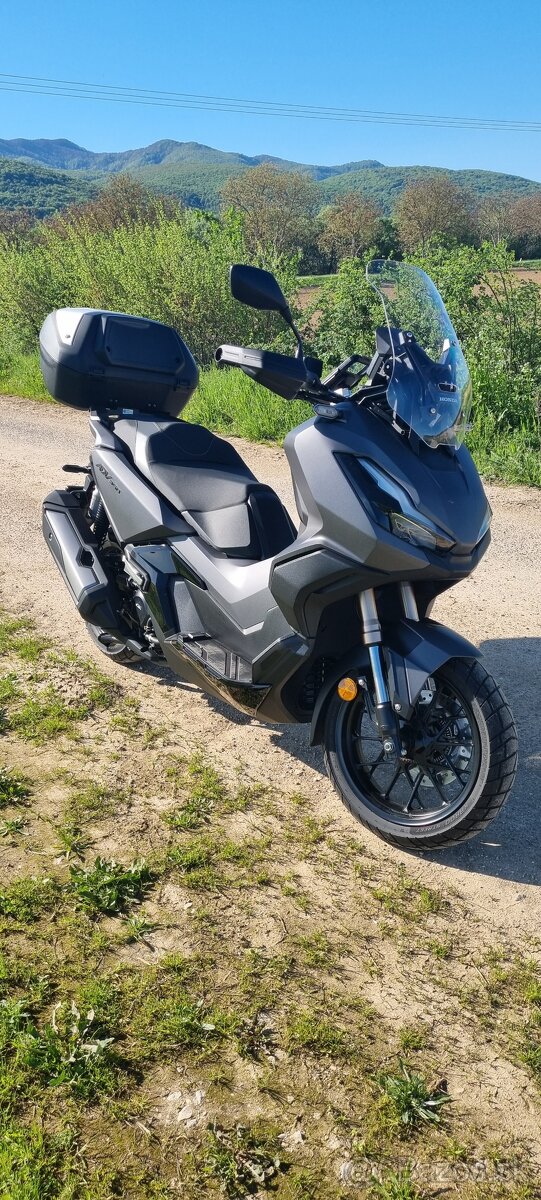 Honda ADV 350