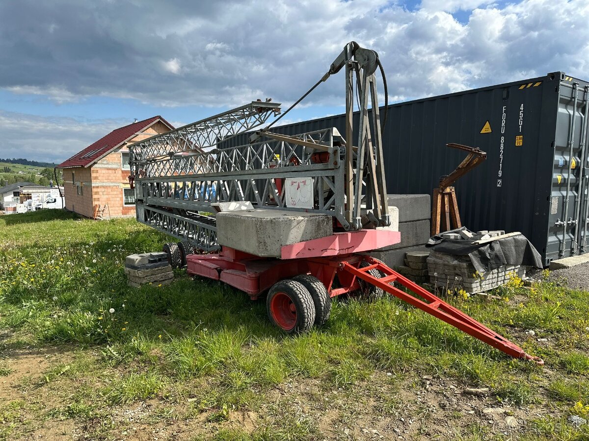 Stavebný žeriav,benedini18